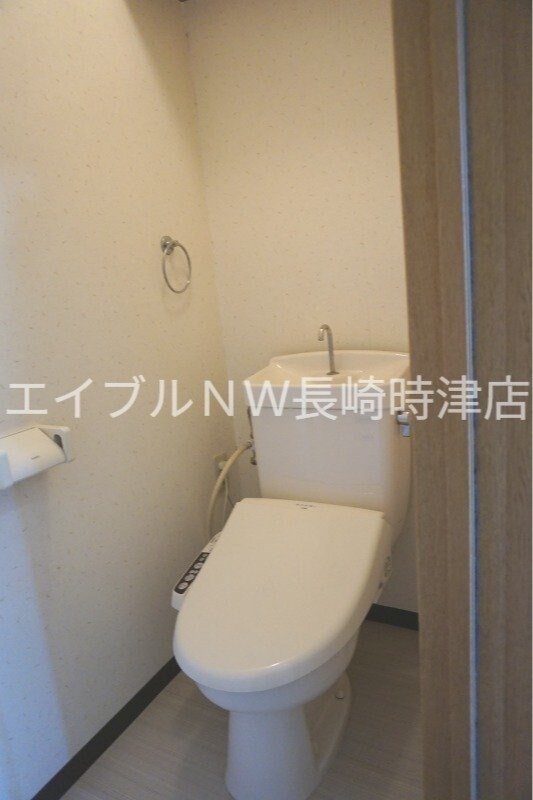 物件内観写真9　(※別号室の写真になります。)