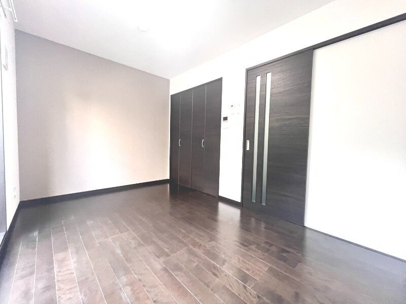 物件内観写真6　(※反転タイプ別号室)