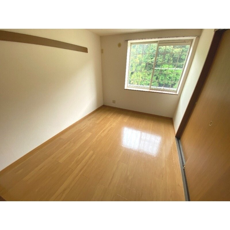 物件内観写真7　(※別号室の写真です。)