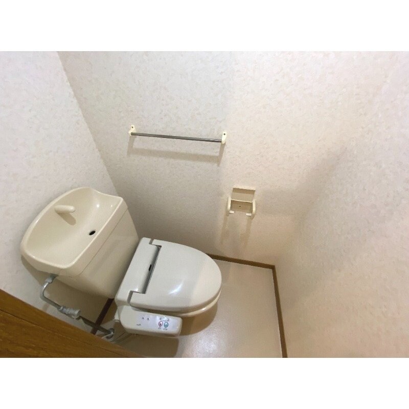 物件内観写真13　(※別号室の写真です。)