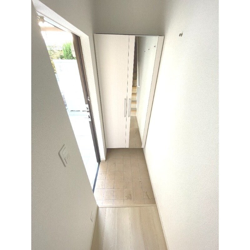 物件内観写真16　(※別号室の写真になります。)