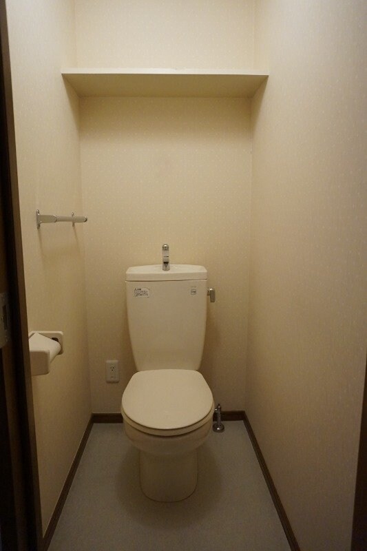 物件内観写真13　(※別号室写真です)