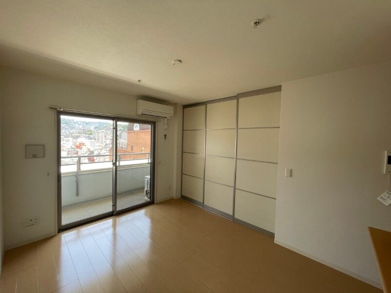 物件内観写真5　(※同タイプ別号室写真)