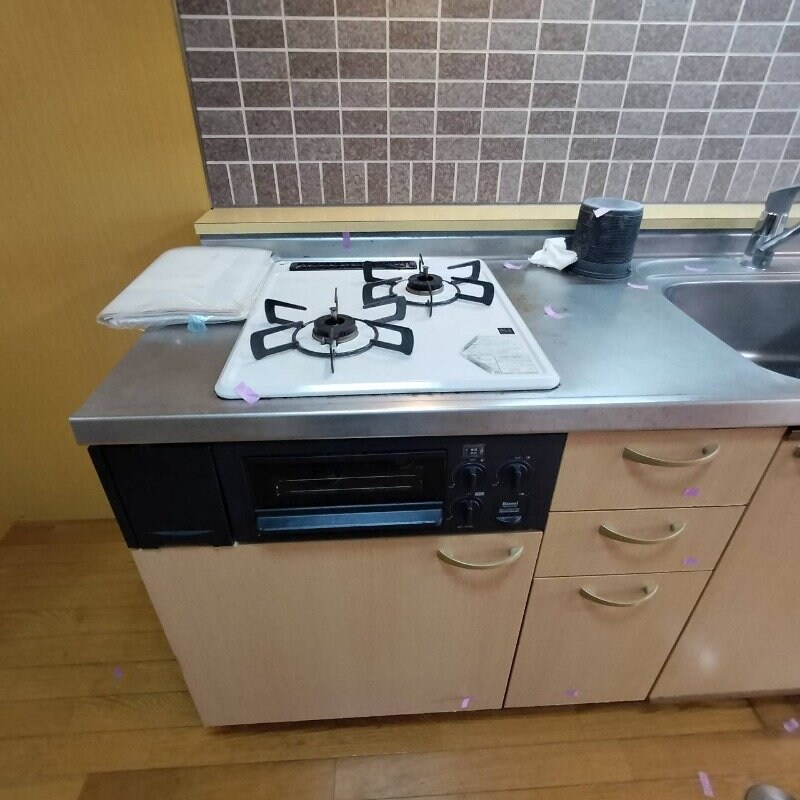 物件内観写真9　(※別号室の写真です。)