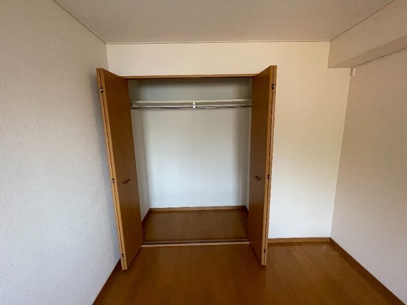 物件内観写真8　(※別号室写真です)