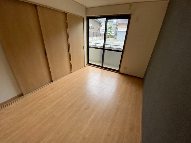 物件内観写真7　(※別号室写真)