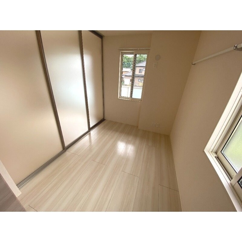 物件内観写真7　(※別号室反転タイプ)