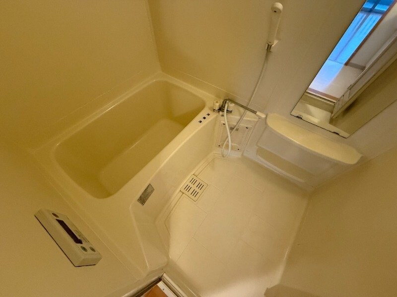 物件内観写真9　(※別号室の写真です)