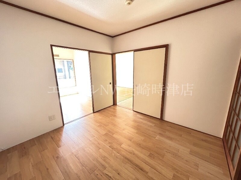 物件内観写真6　(※別号室参照)