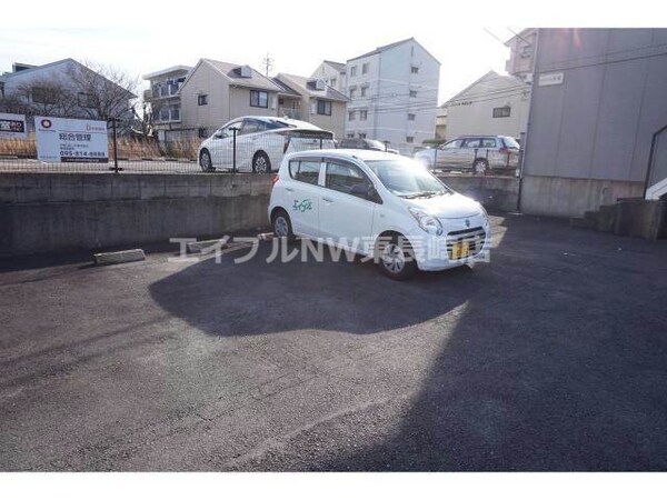 駐車場(駐車場)