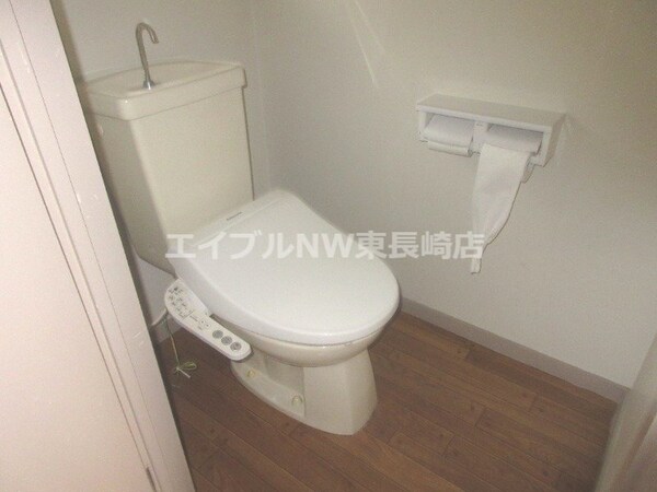 トイレ(※同タイプ別号室写真)