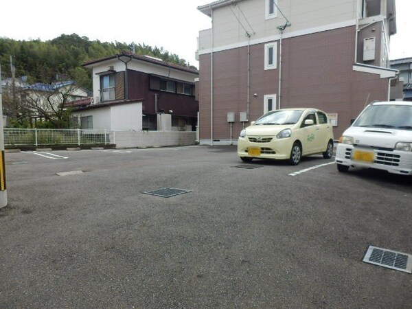 駐車場(駐車場)