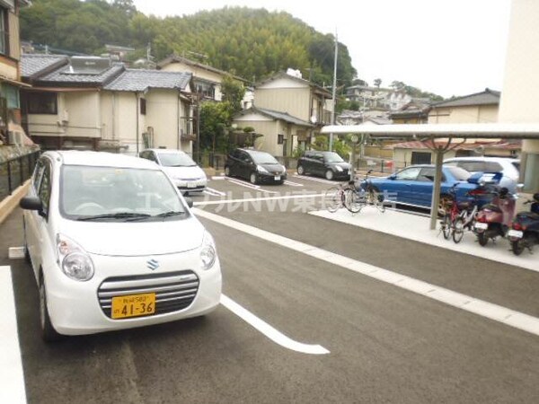 駐車場(駐車場)