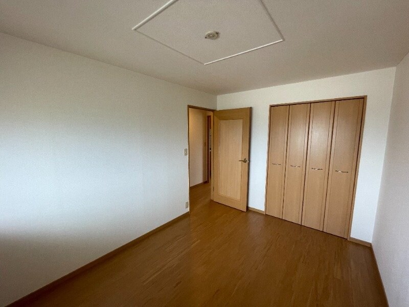 物件内観写真6　(※別号室の写真です)