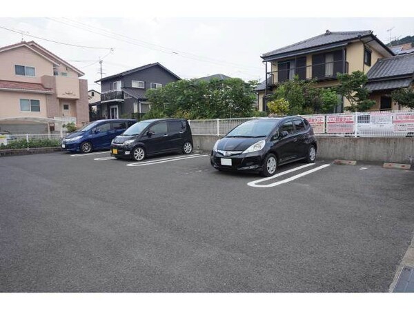 駐車場(駐車場)
