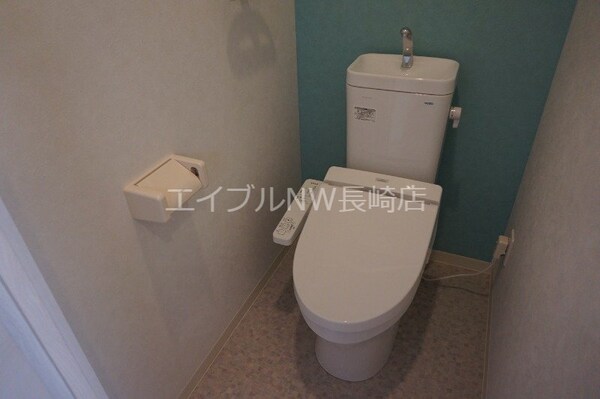 トイレ(※別号室の写真です。)