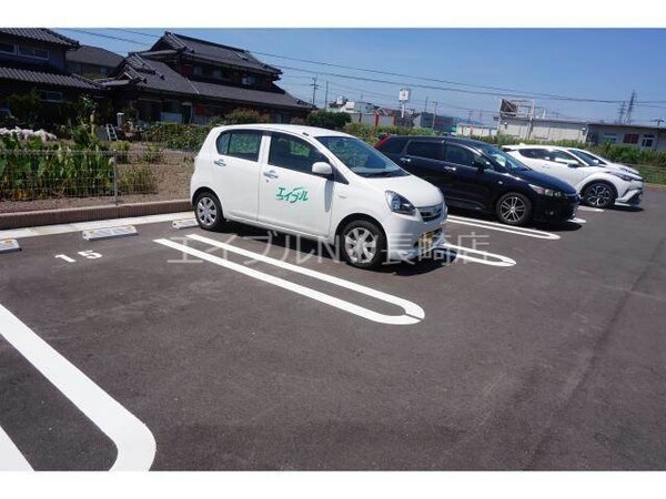 駐車場(駐車場)