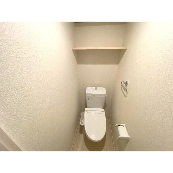 トイレ(※別号室のお写真となります)