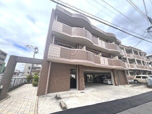 カーザ　ディ　リポーゾ外観写真
