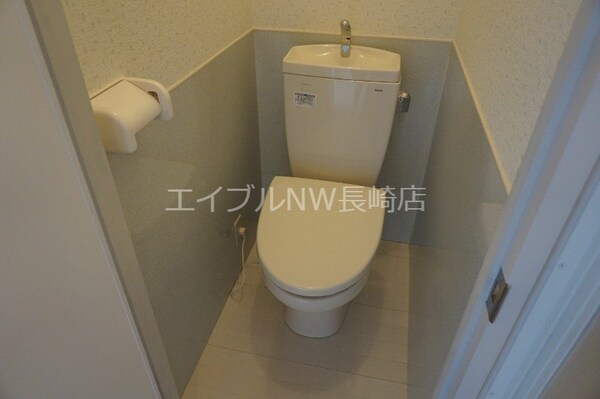 トイレ(※別号室になります。)