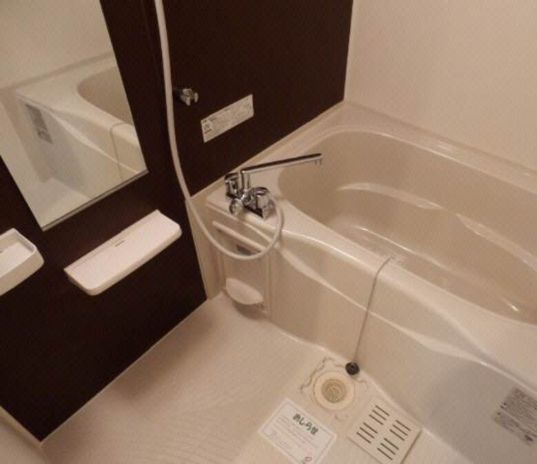 物件内観写真13　(※別号室の写真です)