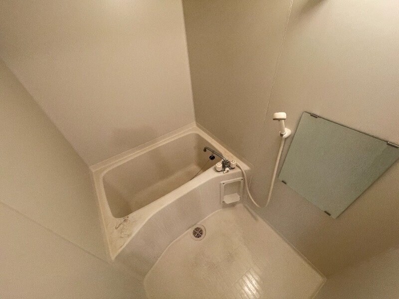 物件内観写真9　(※別号室写真)