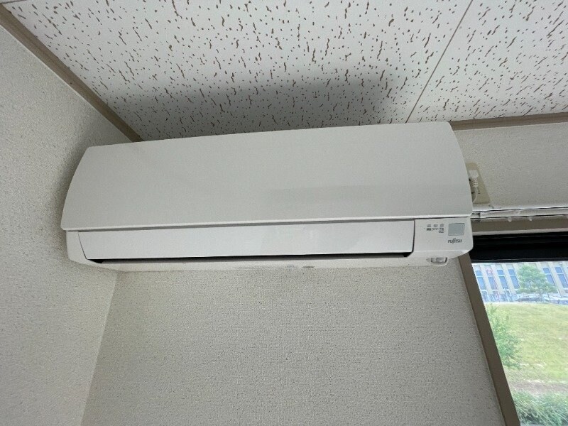 物件内観写真11　(※別号室写真)