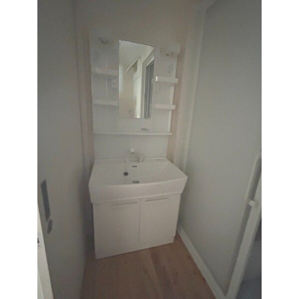 洗面所(※別号室の写真になります)