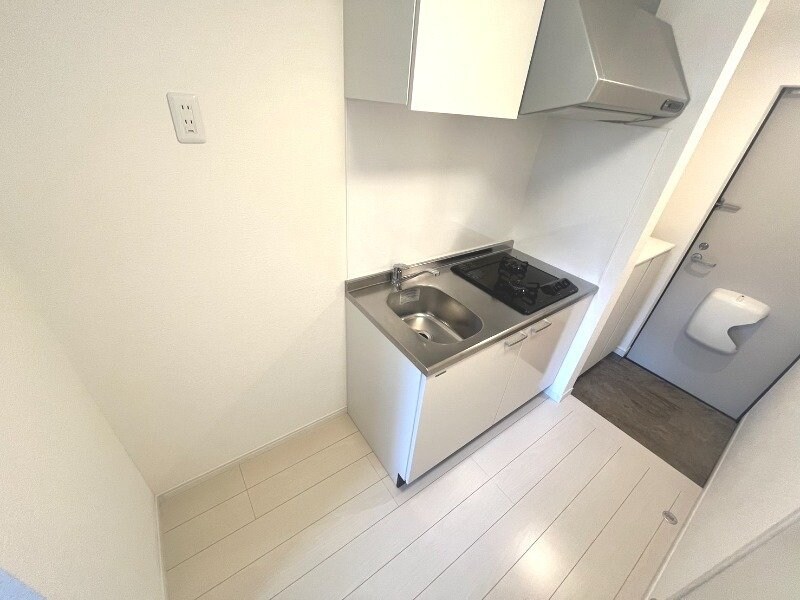 物件内観写真8　(※別号室写真)