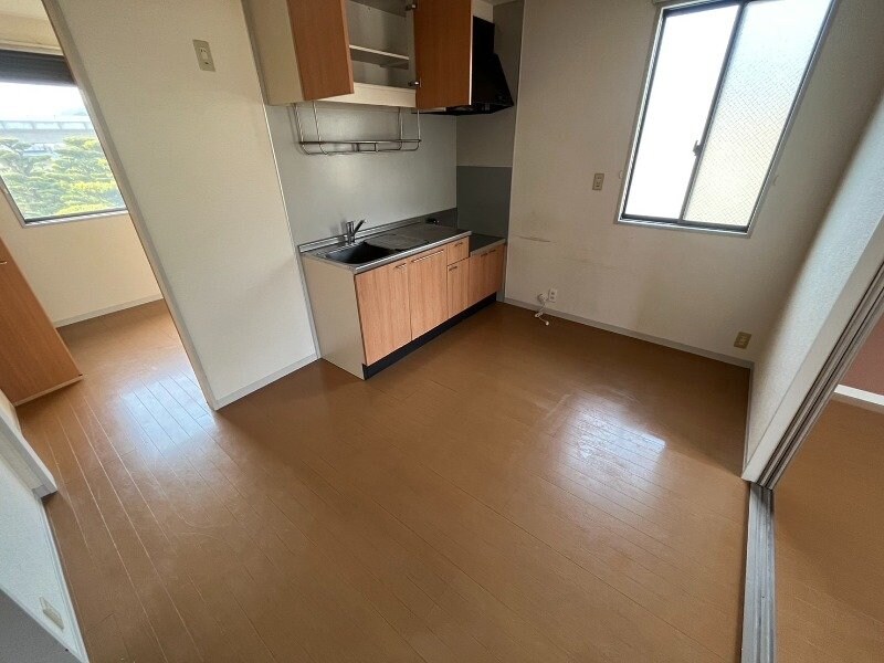 物件内観写真4　(※反転タイプのお部屋になります。)