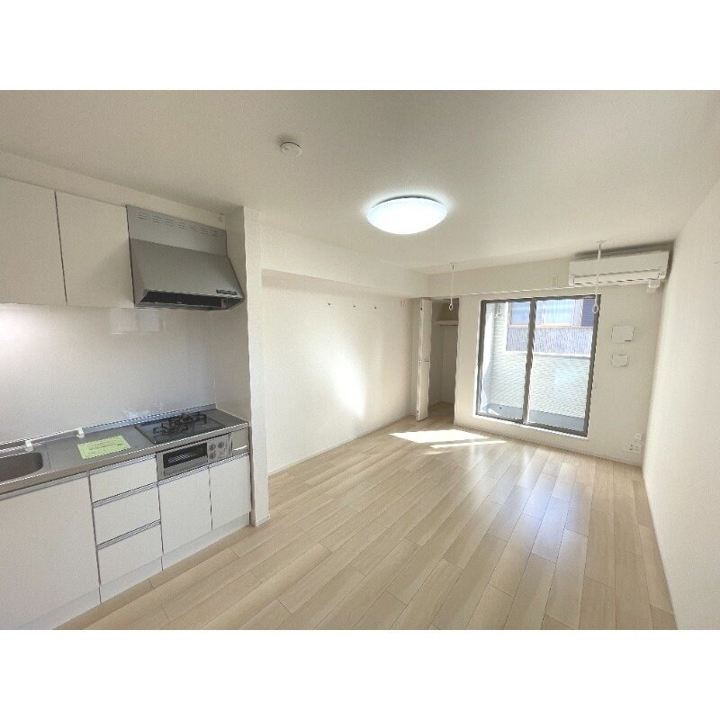 物件内観写真5　(※別号室の写真になります。)