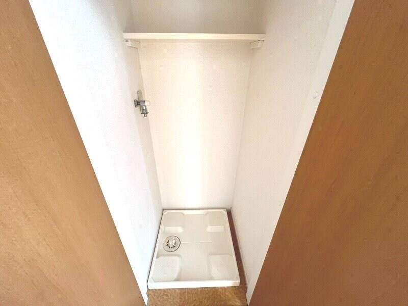 物件内観写真10　(※別号室写真)