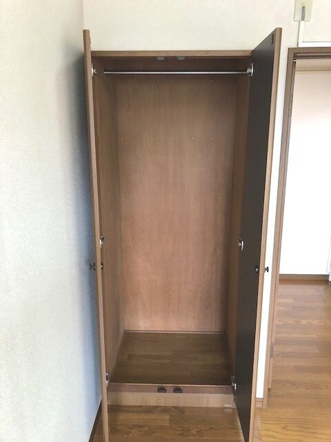 物件内観写真9　(※別号室の写真※)