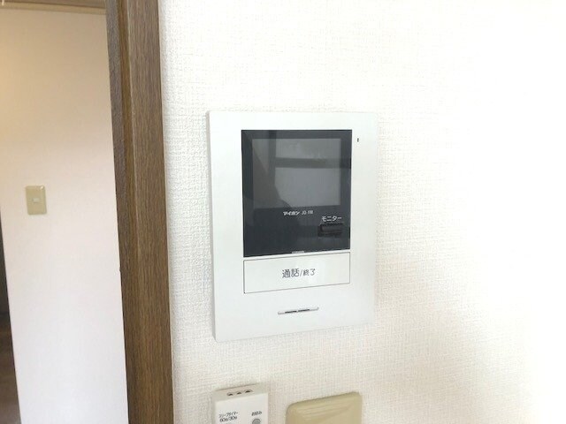 物件内観写真11　(※別号室の写真※)