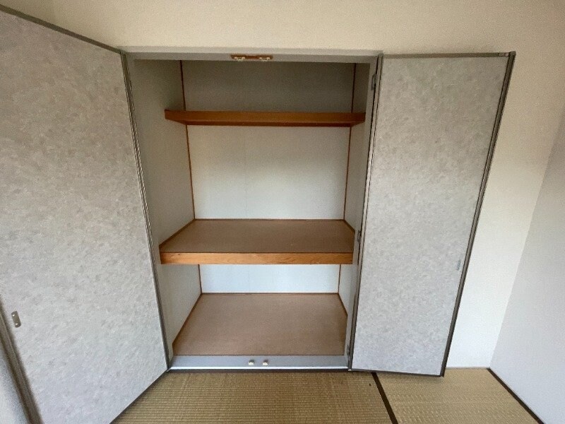 物件内観写真10　(※別号室の写真になります。)