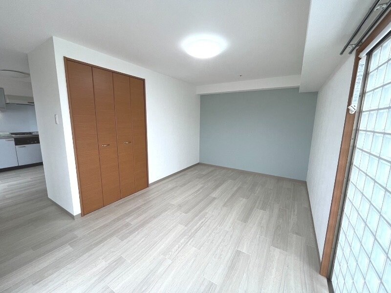 物件内観写真8　(※別号室同タイプ)