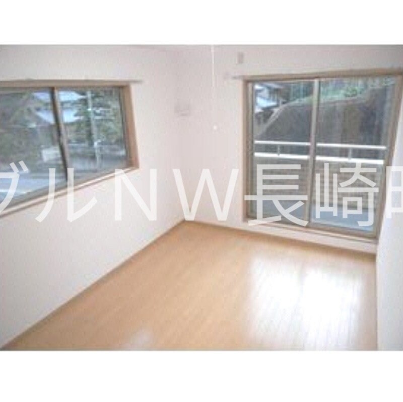 物件内観写真10　(※別号室の写真になります。)