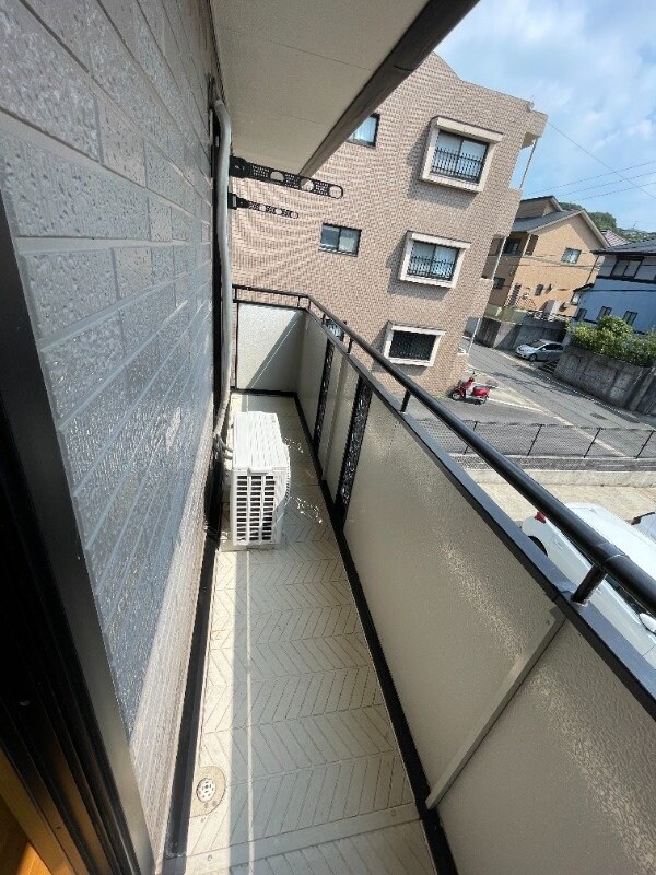 バルコニー(※別号室写真)