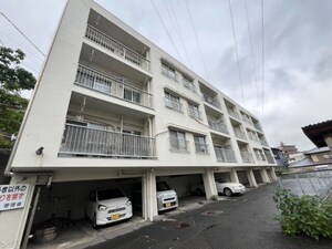 コーポアイズ外観写真