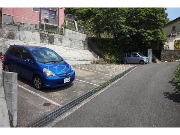 駐車場(駐車場)