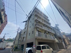 オランダ坂下ビル外観写真