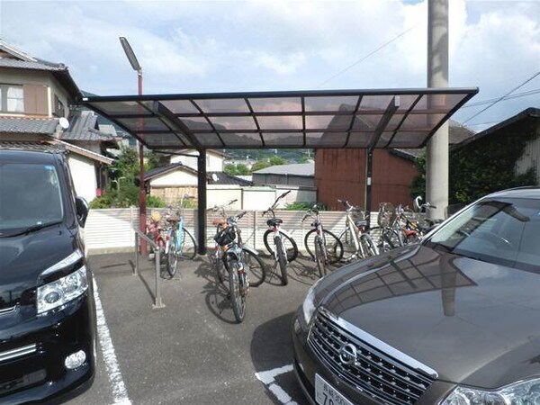 駐車場(駐車場)