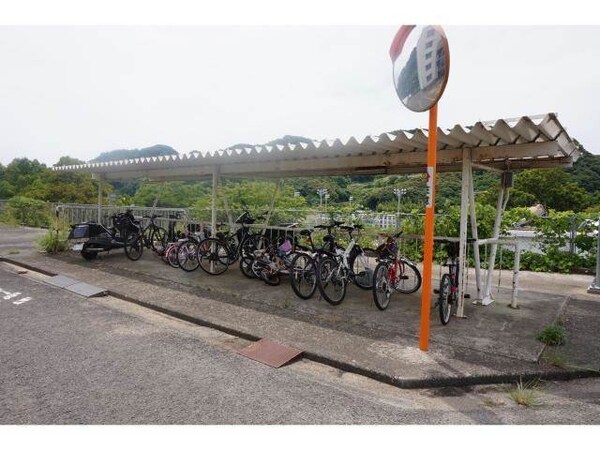 その他共有部分(駐輪場)