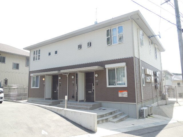 ヴィラ ウィステリア小ヶ倉Ｄ棟