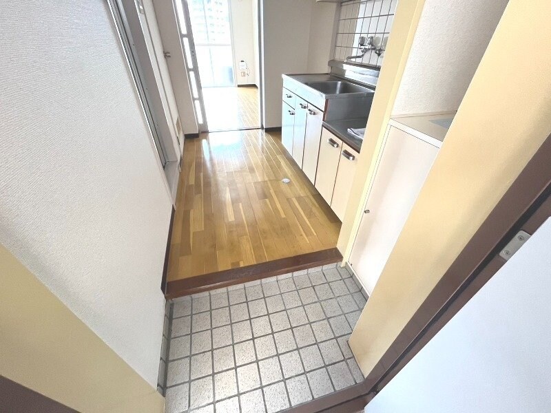 物件内観写真6　(※別号室写真)