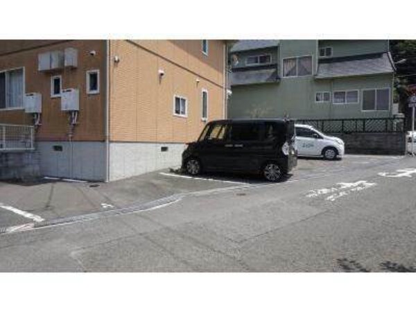 駐車場(駐車場)