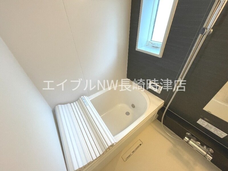 物件内観写真11　(※別号室の写真になります。)