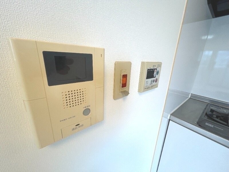 物件内観写真17　(※別号室の写真※)