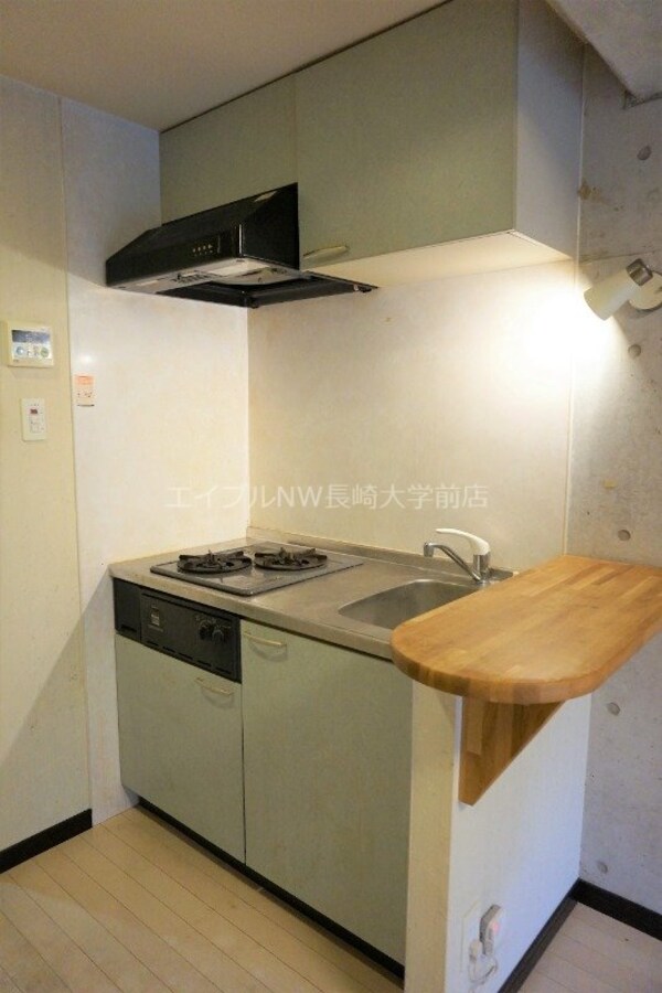 キッチン(2階反転タイプの写真)