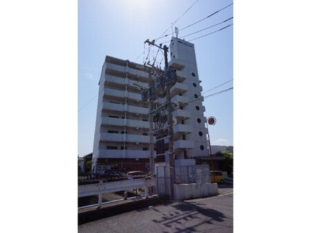 時津ロードマンション外観写真